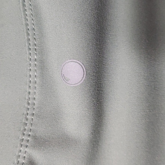 Yogalicious Lux. Pastel Sage Green Jacket; Butter Soft; Full Zip. EUC Size XS - Picture 6 of 14